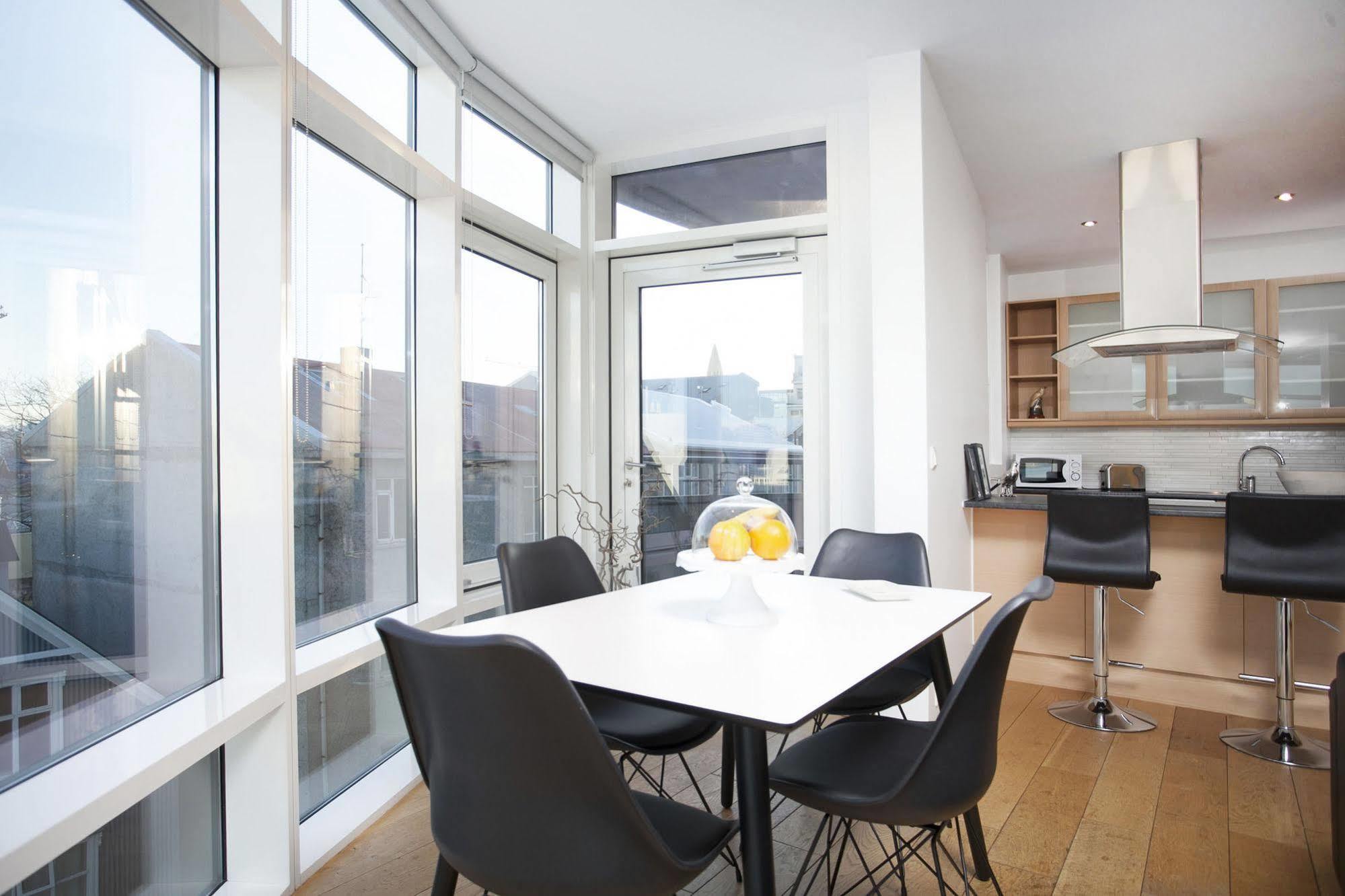 Planet Apartments Рейкявик Екстериор снимка