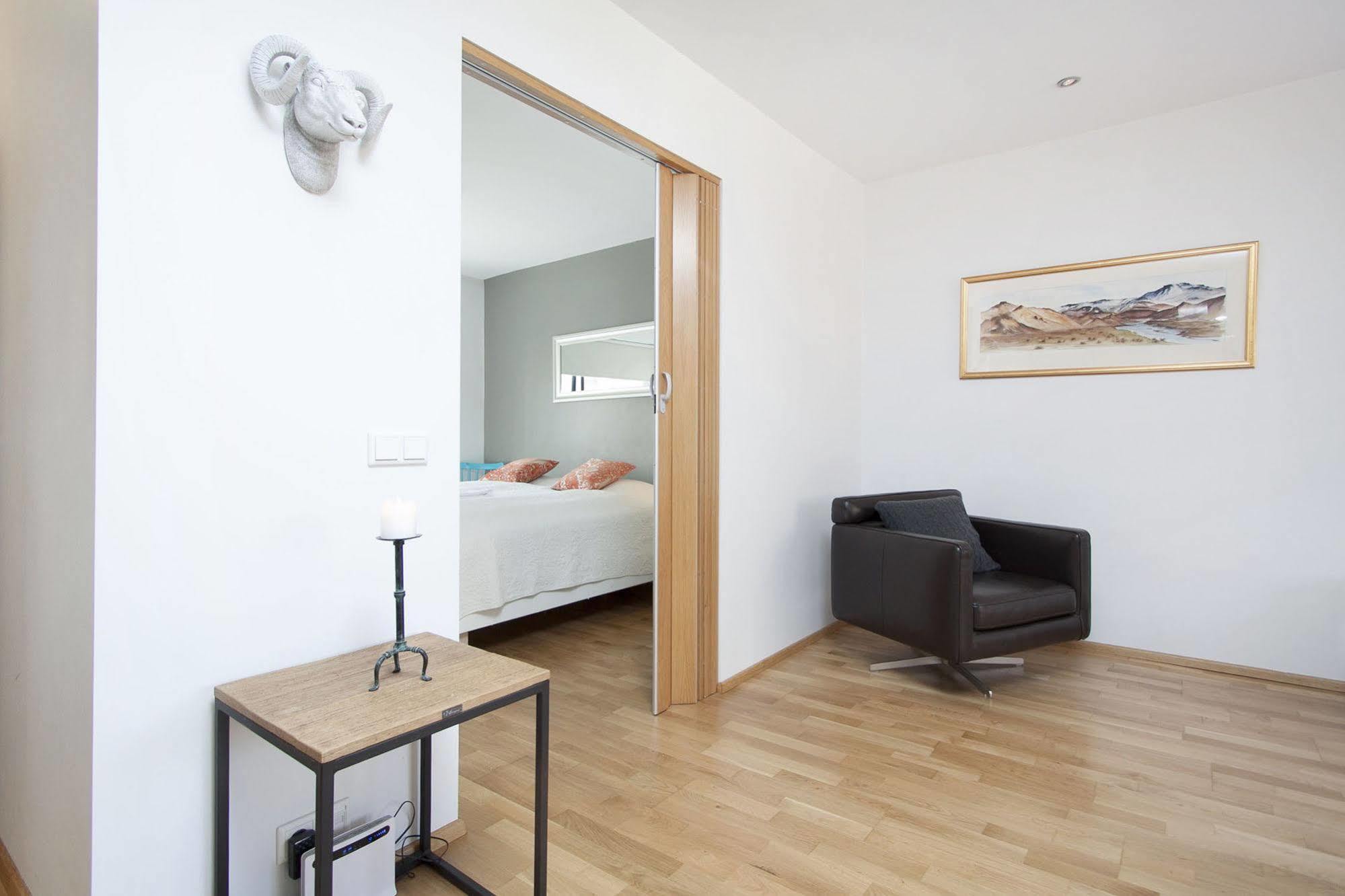 Planet Apartments Рейкявик Екстериор снимка